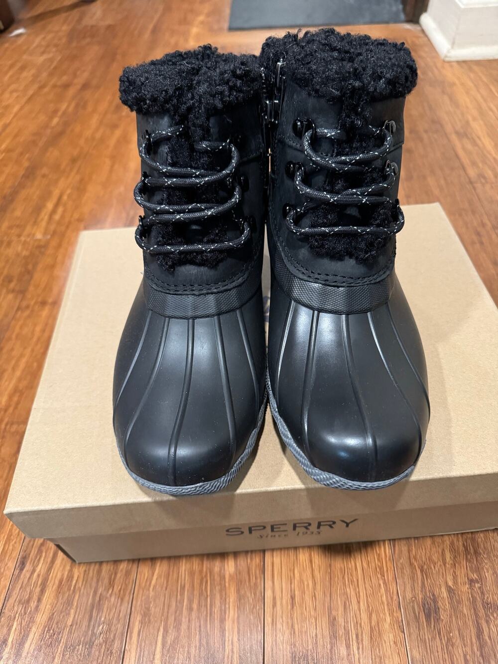 Sperry Saltwater Alpine Duck Boots Women 8 Black Faux Fur Winter Rain Boots NIB